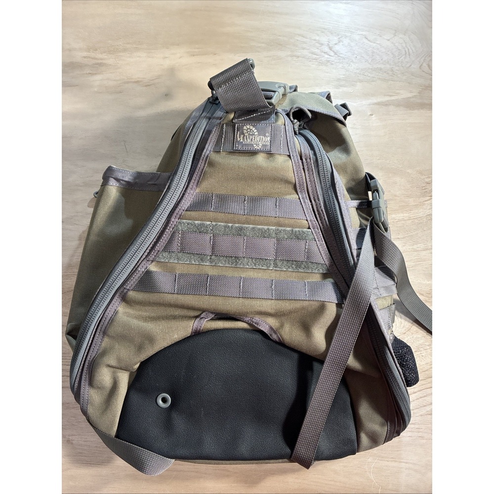 Maxpedition Monsoon GearSlinger 0410B Tan Large size single shoulder pack wit